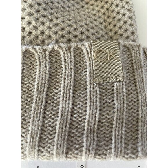 Calvin Klein Basket Stitch Knit Pom Beanie Hat Heathered Almond New! NWT - Picture 2 of 6